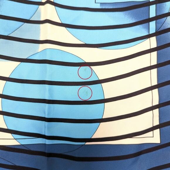 Hermes 2005 Bali Barret H2O Carre Silk Scarf - Picture 6 of 8